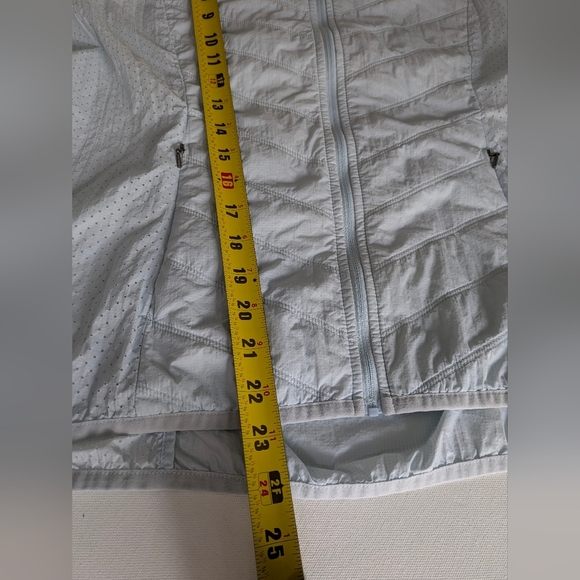 Zella Women's Superlight Water Resistant Hooded Windbreaker Running Sjy Blue M - Picture 12 of 12